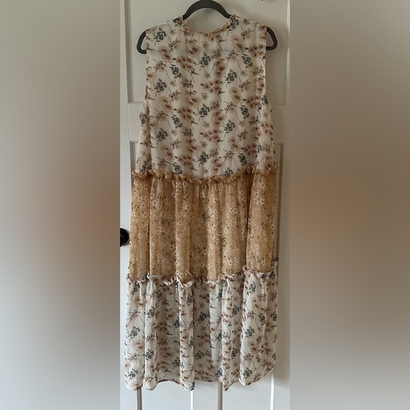 NWOT POL Floral Midi Dress High Low Hem Size Small Oversized - Picture 5 of 8